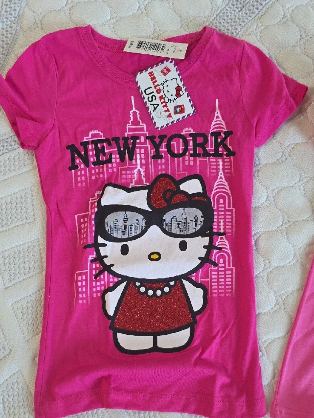 Hello Kitty Pink New York Glitter Graphic Tee For Girls, NWT, Sizes XS, M, or L. - Picture 3 of 13